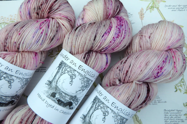 Aurora Teagarden Mystery Yarn